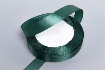 Лента атласная 15мм 25м темно-зеленая 1/10