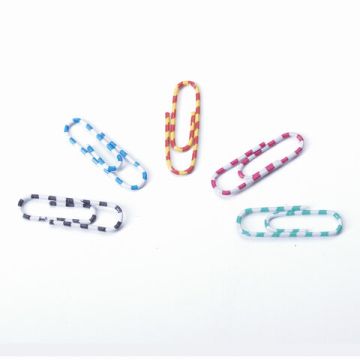 Скрепки BRAUBERG 28 мм с цветными полосками 100 шт  в карт. коробке 1/10