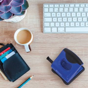 Дырокол на 30листов сине-черный Jet Pro Brauberg 1/6/48 (Клиент)