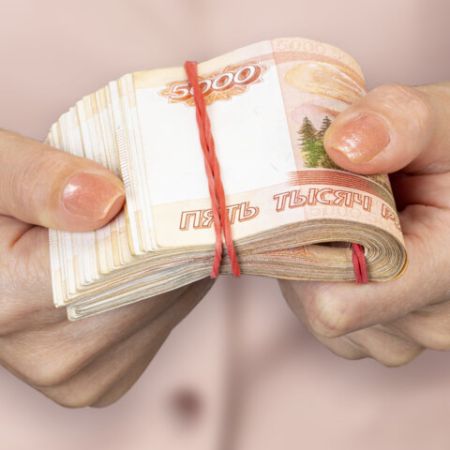 Резинка банк 1000гр 80мм натуральный каучук цветные BRAUBERG 1/20