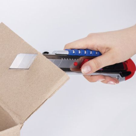 Лезвия для ножей 25мм 10 шт в пенале BRAUBERG 1/10