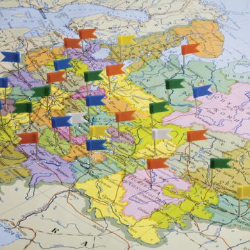 Силовые кнопки-гвоздики НАБОР кнопки, шарики, кубики, флажки по 60шт, цилиндр Brauberg 1/8/40